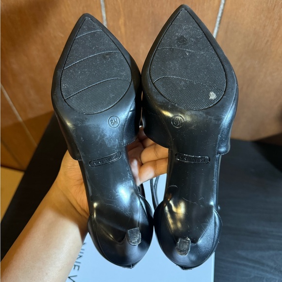 Black NINE WEST High Heel Size 6 - Picture 6 of 11